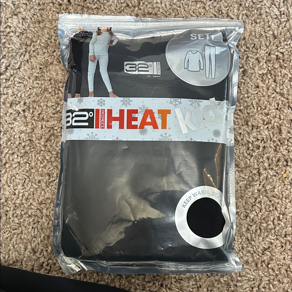 32 Degrees Kids Thermal Set in Black